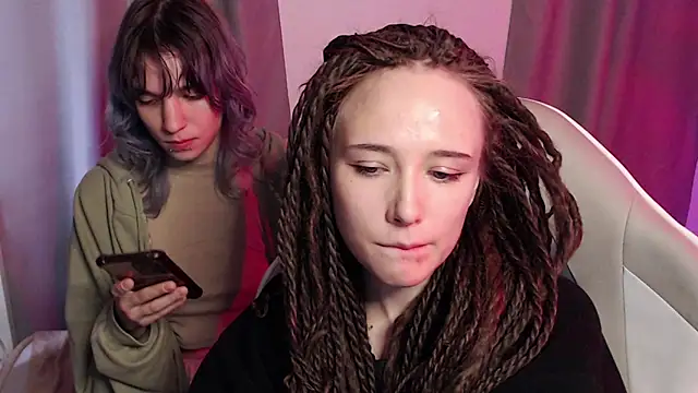 Robin yourss online show from April 2026 12:40:02 PM