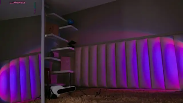 Snapshot of Megan_mooree_ chatting on December 2025 12:36:02 PM Megan mooree online show from December 2025 12:36:02 PM