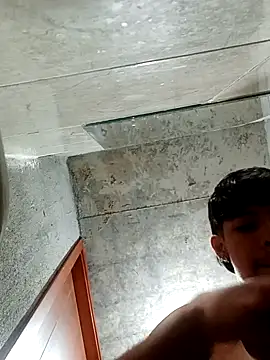 Elputas online show from October 2025 04:07:02 PM