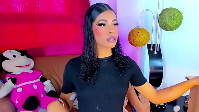 bloom444 online show from September 2025 09:27:02 PM