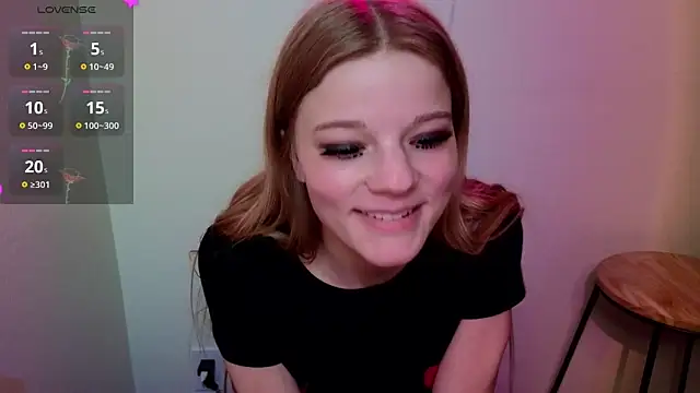 Snapshot of foxy_ana13 chatting on January 2025 04:52:02 AM foxy ana13 online show from January 2025 04:52:02 AM