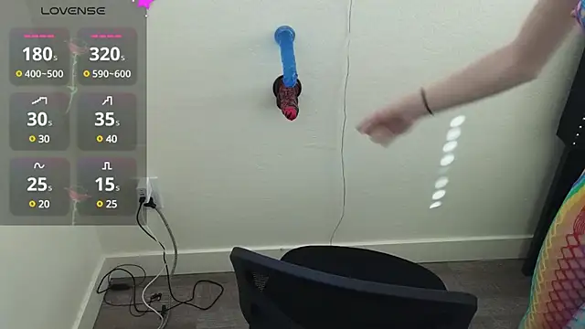 Snapshot of foxy_ana13 chatting on February 2025 10:24:01 PM foxy ana13 online show from February 2025 10:24:01 PM