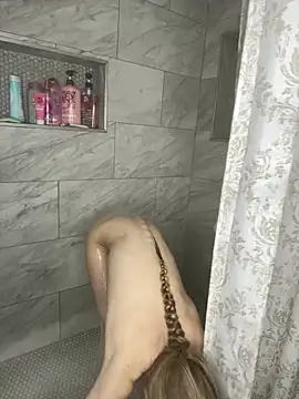 Snapshot of foxy_ana13 chatting on February 2025 06:04:02 PM foxy ana13 online show from February 2025 06:04:02 PM