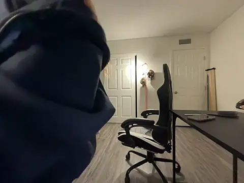 Snapshot of foxy_ana13 chatting on November 2025 04:55:02 AM foxy ana13 online show from November 2025 04:55:02 AM