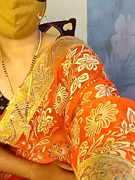 Snapshot of yourtamilcouple chatting on January 2025 05:27:02 PM yourtamilcouple online show from January 2025 05:27:02 PM