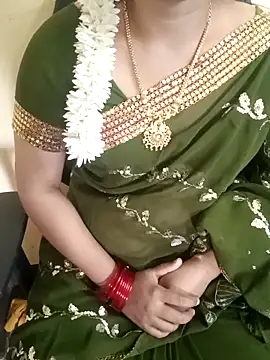 Snapshot of yourtamilcouple chatting on February 2025 05:47:01 AM yourtamilcouple online show from February 2025 05:47:01 AM