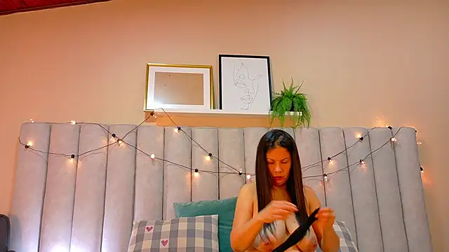 Snapshot of JaylaScott__ chatting on November 2025 11:58:01 AM JaylaScott online show from November 2025 11:58:01 AM