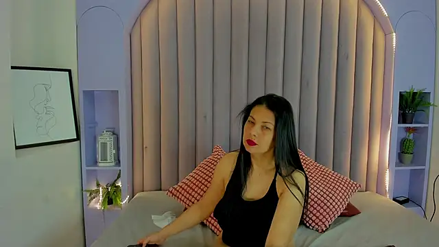 Snapshot of JaylaScott__ chatting on December 2025 11:48:01 AM JaylaScott online show from December 2025 11:48:01 AM