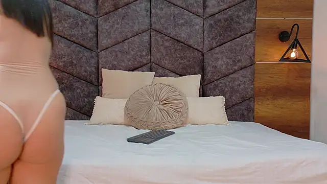 Snapshot of JaylaScott__ chatting on December 2025 11:41:01 AM JaylaScott online show from December 2025 11:41:01 AM