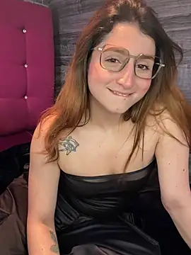 kamel-ayesha online show from January 2025 04:46:01 PM