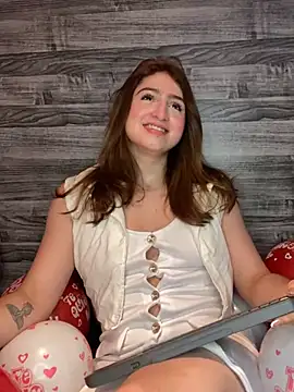 kamel-ayesha online show from February 2025 01:18:02 PM