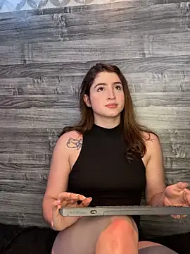 kamel-ayesha online show from March 2025 03:52:01 PM