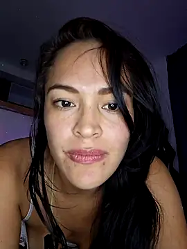 Snapshot of Sara_P10 chatting on January 2025 01:18:01 AM Sara P10 online show from January 2025 01:18:01 AM