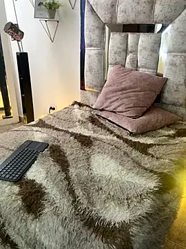 Snapshot of mariana_cruzz chatting on December 2025 07:33:02 PM mariana cruzz online show from December 2025 07:33:02 PM