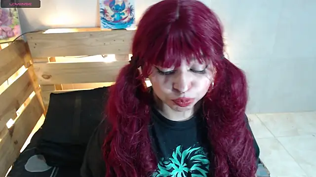 Bitsy Messy online show from November 2025 02:14:01 AM