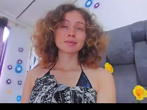 Snapshot of fulfill_fantasies1 chatting on November 2025 12:38:01 PM fulfill fantasies1 online show from November 2025 12:38:01 PM