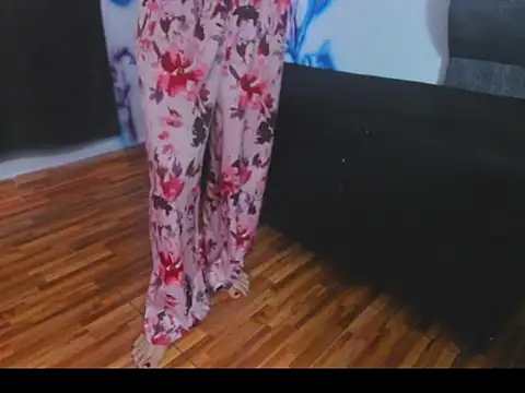 Snapshot of fulfill_fantasies1 chatting on November 2025 12:26:01 PM fulfill fantasies1 online show from November 2025 12:26:01 PM