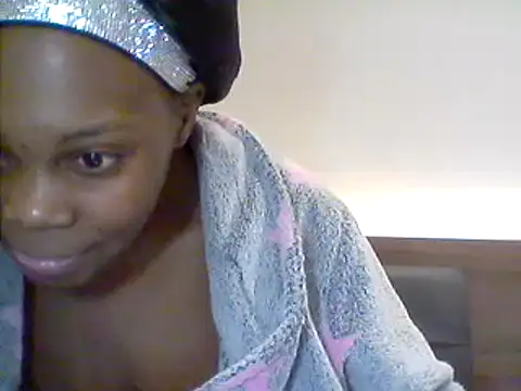 Snapshot of AfricanBeautyX chatting on January 2025 08:50:01 AM AfricanBeautyX online show from January 2025 08:50:01 AM