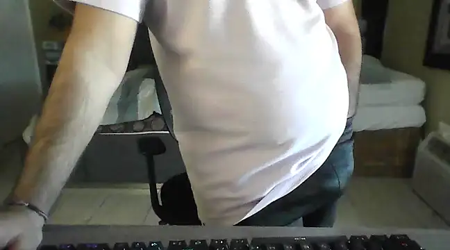 Snapshot of cryptoman1119 chatting on February 2025 10:04:02 PM cryptoman1119 online show from February 2025 10:04:02 PM