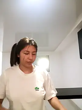 Sara Brownx online show from December 2025 03:41:02 PM