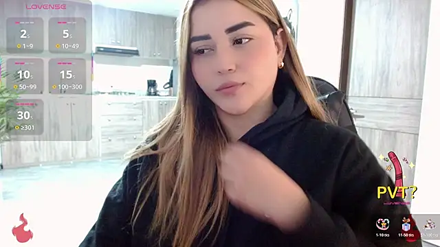 Snapshot of Lucia_star__ chatting on December 2025 12:19:01 AM Lucia star online show from December 2025 12:19:01 AM