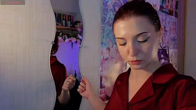 LisaVamp online show from July 2026 03:12:01 AM