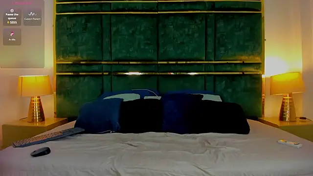 Snapshot of Latrellx7 chatting on February 2025 12:10:02 PM Latrellx7 online show from February 2025 12:10:02 PM