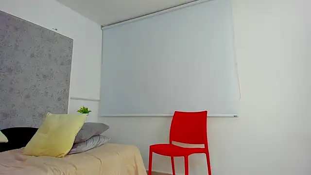 Snapshot of Latrellx7 chatting on February 2025 02:43:02 PM Latrellx7 online show from February 2025 02:43:02 PM