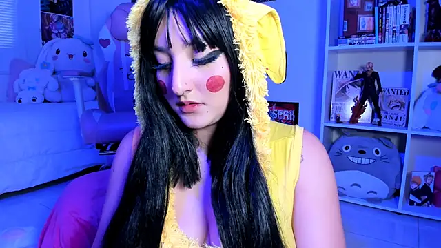 julyana  online show from March 2025 04:40:02 PM