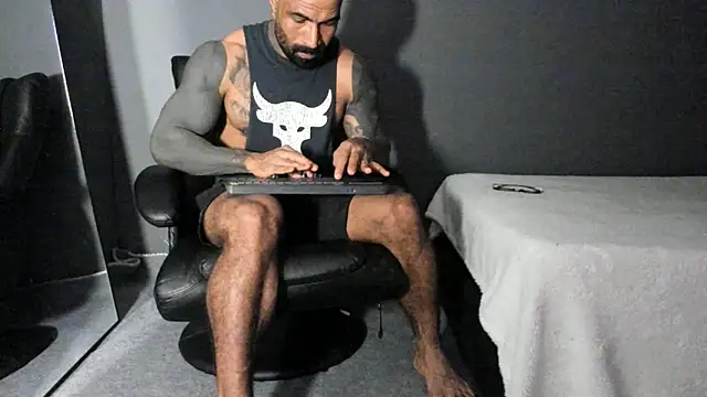 Brock hurn1 online show from December 2025 01:14:01 AM