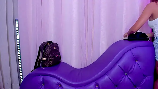 Yourslust  online show from February 2026 08:05:01 PM