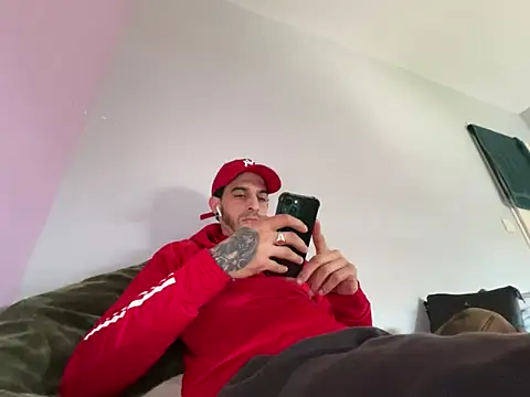 Rebeu313 online show from March 2026 11:28:02 AM