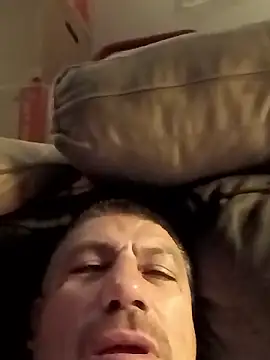 Snapshot of B_DOGG69 chatting on December 2024 05:59:02 AM B DOGG69 online show from December 2024 05:59:02 AM