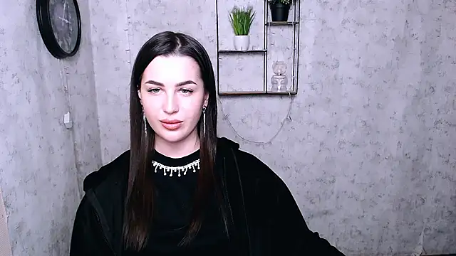 Snapshot of DivaKaily_ chatting on December 2024 08:33:01 PM DivaKaily online show from December 2024 08:33:01 PM