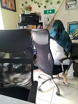 NAJWA-ARAB online show from December 2024 05:31:02 PM