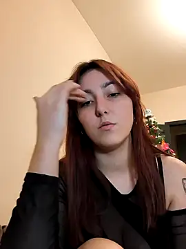 MiaStika online show from December 2024 05:22:01 PM