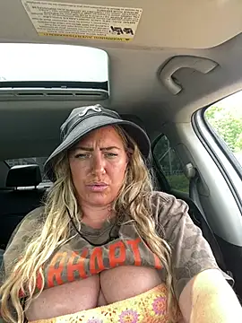 sunshinekisses online show from June 2026 06:19:01 PM