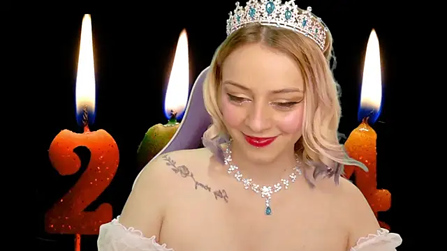 Snapshot of Dolce--Mia---Bianchi__07 chatting on January 2025 02:41:01 AM Dolce--Mia---Bianchi  07 online show from January 2025 02:41:01 AM