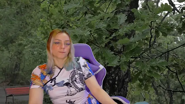 Snapshot of Dolce--Mia---Bianchi__07 chatting on January 2025 12:01:01 AM Dolce--Mia---Bianchi  07 online show from January 2025 12:01:01 AM