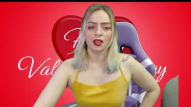 Snapshot of Dolce--Mia---Bianchi__07 chatting on February 2025 01:55:01 AM Dolce--Mia---Bianchi  07 online show from February 2025 01:55:01 AM