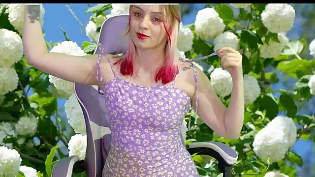 Snapshot of Dolce--Mia---Bianchi__07 chatting on February 2025 04:42:02 AM Dolce--Mia---Bianchi  07 online show from February 2025 04:42:02 AM