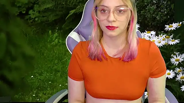 Snapshot of Dolce--Mia---Bianchi__07 chatting on February 2025 11:44:02 AM Dolce--Mia---Bianchi  07 online show from February 2025 11:44:02 AM