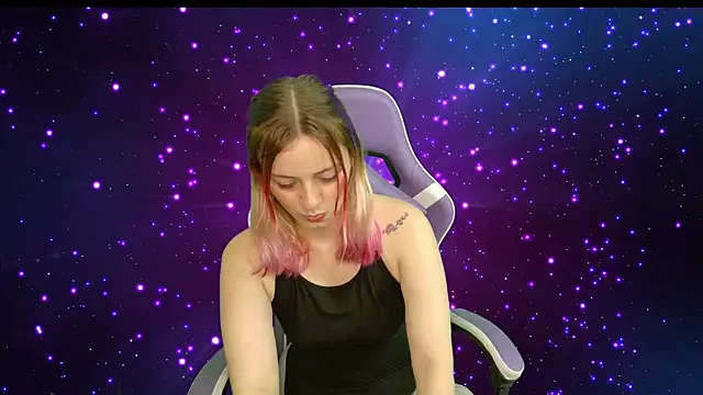 Snapshot of Dolce--Mia---Bianchi__07 chatting on February 2025 10:26:01 AM Dolce--Mia---Bianchi  07 online show from February 2025 10:26:01 AM