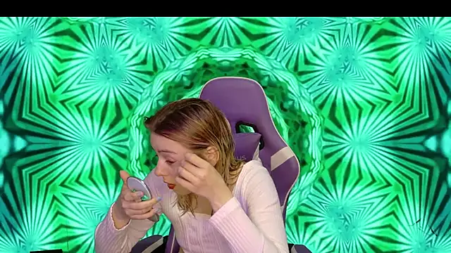 Snapshot of Dolce--Mia---Bianchi__07 chatting on March 2025 06:19:02 AM Dolce--Mia---Bianchi  07 online show from March 2025 06:19:02 AM