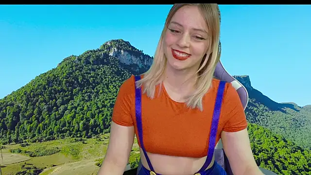 Snapshot of Dolce--Mia---Bianchi__07 chatting on March 2025 10:48:01 AM Dolce--Mia---Bianchi  07 online show from March 2025 10:48:01 AM