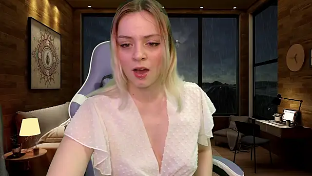 Snapshot of Dolce--Mia---Bianchi__07 chatting on March 2025 04:23:01 PM Dolce--Mia---Bianchi  07 online show from March 2025 04:23:01 PM