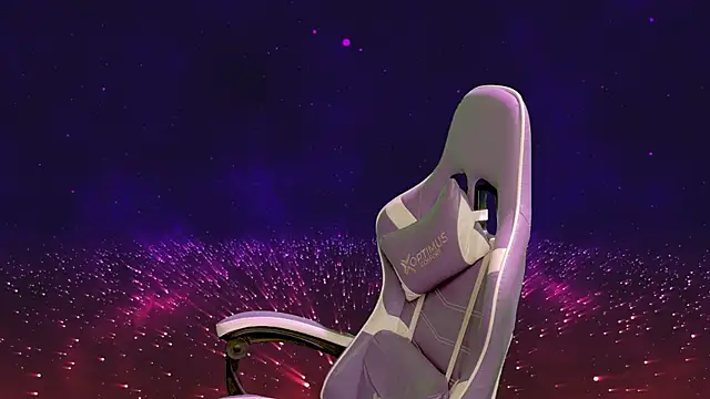 Snapshot of Dolce--Mia---Bianchi__07 chatting on October 2025 08:07:02 PM Dolce--Mia---Bianchi  07 online show from October 2025 08:07:02 PM