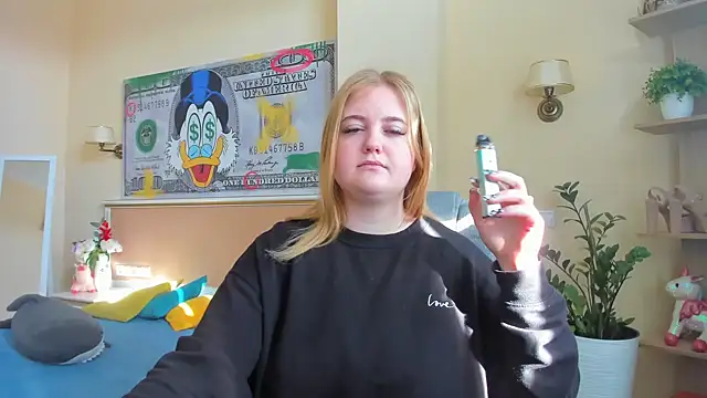 Doliss online show from March 2025 07:05:02 AM