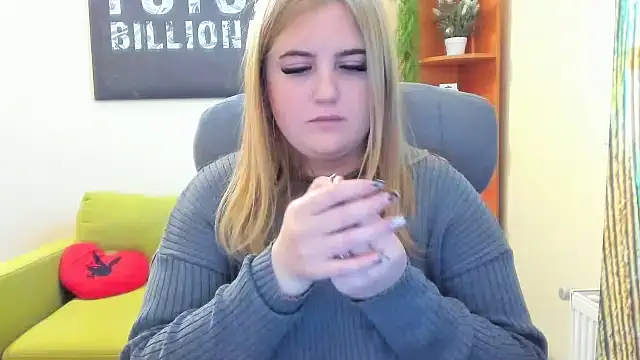 Doliss online show from March 2025 06:48:02 AM