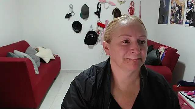 emperabigbootybigass online show from January 2026 12:20:02 PM